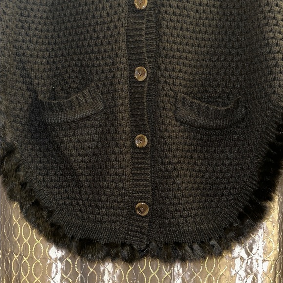 Fabulous Black Chunky Knit Hooded Poncho Sweater with Fur Trim & Button Closure - Picture 5 of 10